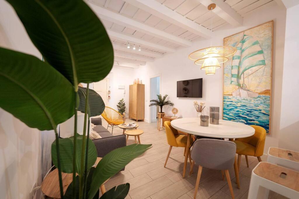Apartamento A Estrenar En Calle Alcazares เซบีญา ภายนอก รูปภาพ